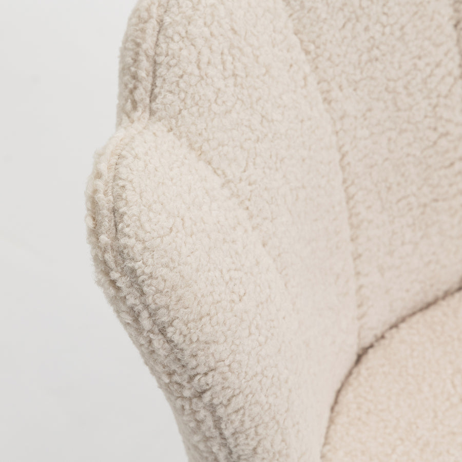 Hepburn Scalloped Swivel Chair (Ecru Boucle)