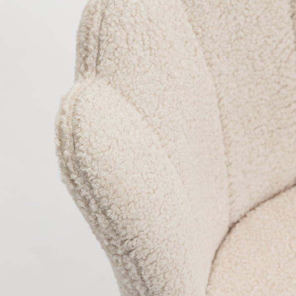 Hepburn Scalloped Swivel Chair (Ecru Boucle)