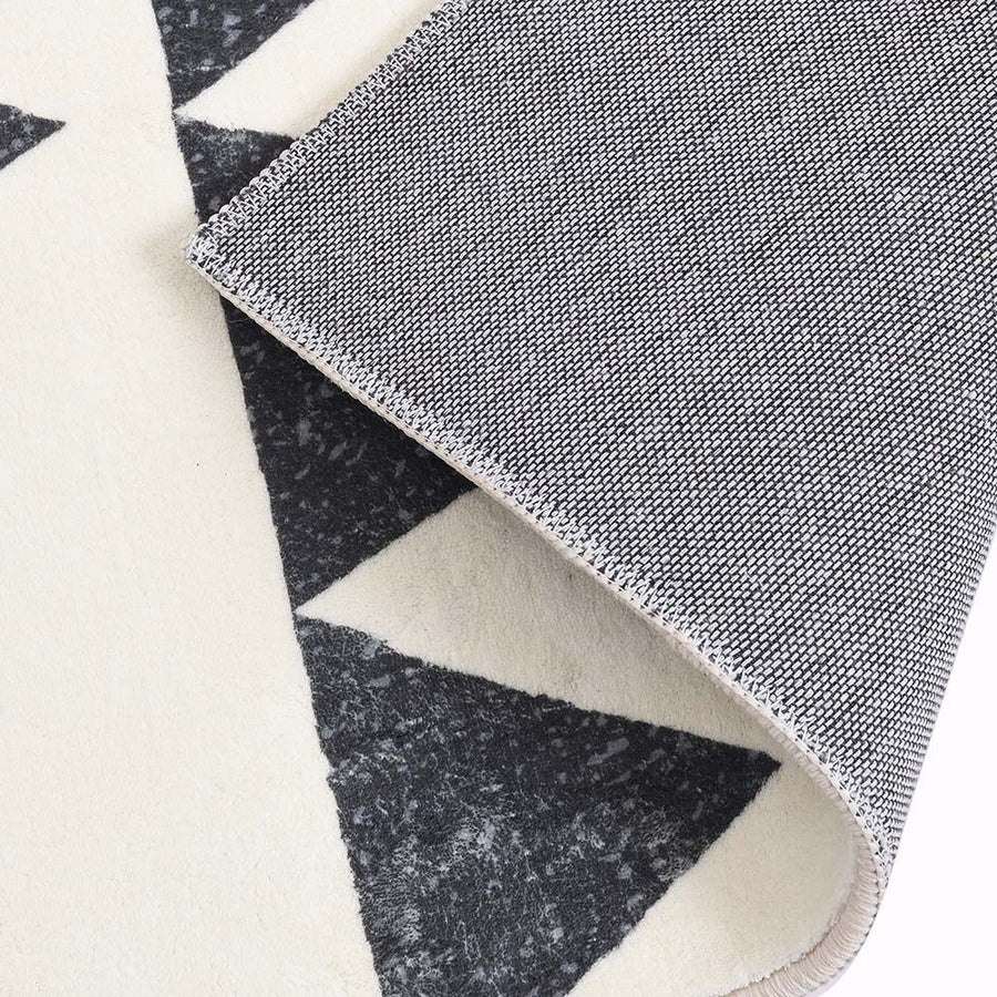 Hex Printed Rug 160 x 230 cm - daals